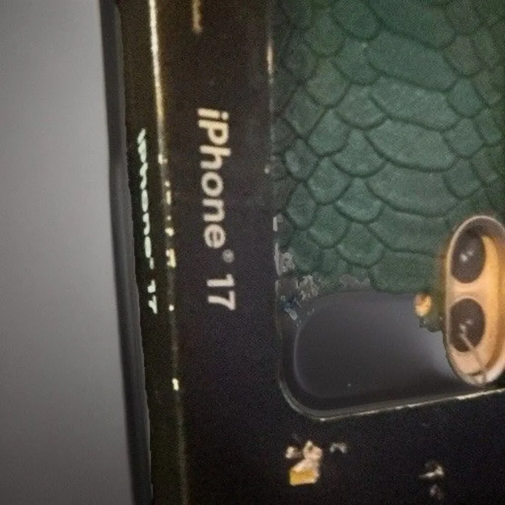 Hello Lux Green Faux Leather Croc Hard Case iPhone 11 Dual Layer Drop Protect